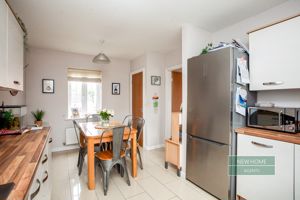 Photo 19- click for photo gallery